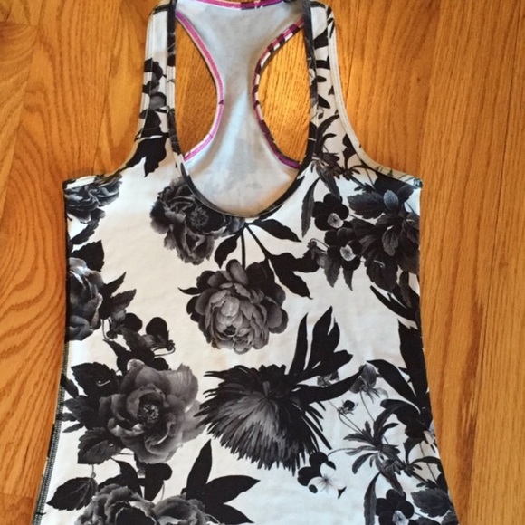 Lululemon Cool Racerback - Picture 4 of 14